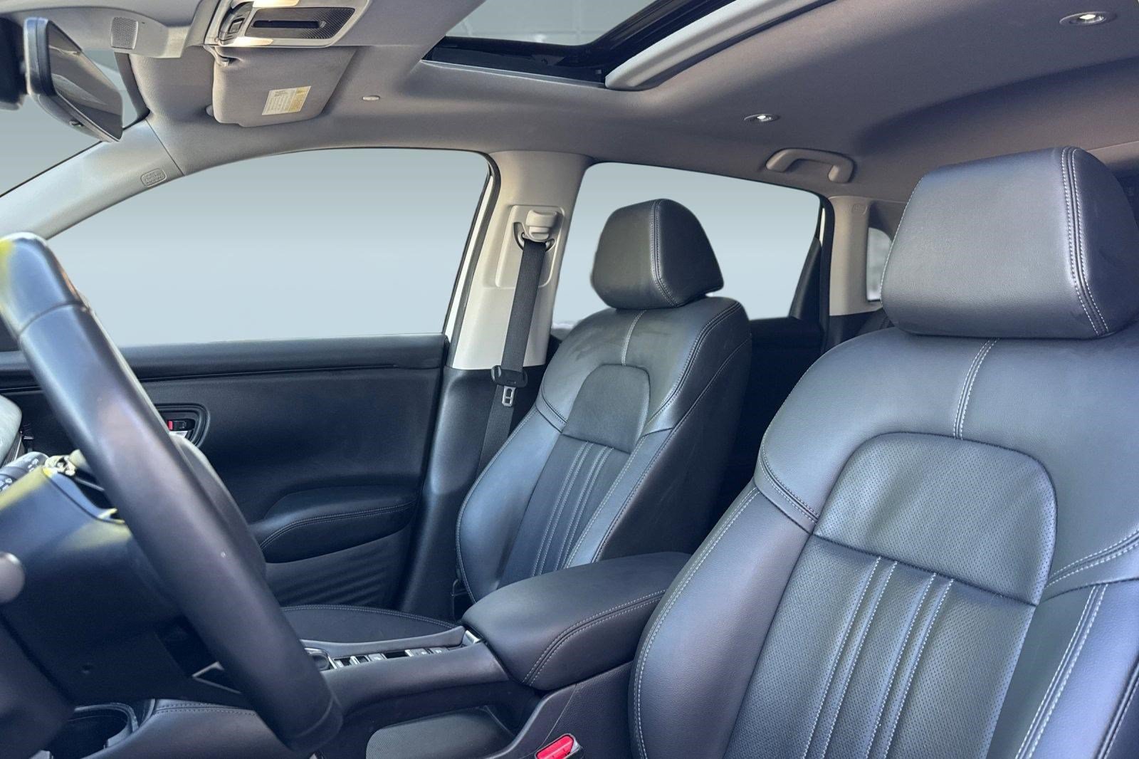 Certified 2024 Honda HR-V EX-L image 28