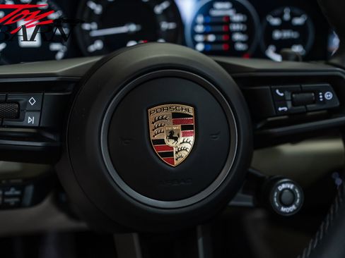 Used 2020 Porsche 911 Carrera S image 31