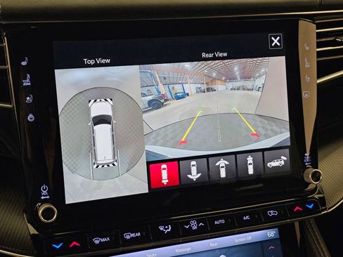 Used 2024 Jeep Grand Wagoneer L Series II w/ Quick Order Packagew 28T image 30