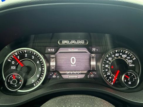 Used 2022 RAM 1500 Big Horn RWD image 12