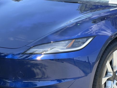 Used 2024 Tesla Model 3 Long Range AWD/4WD image 6