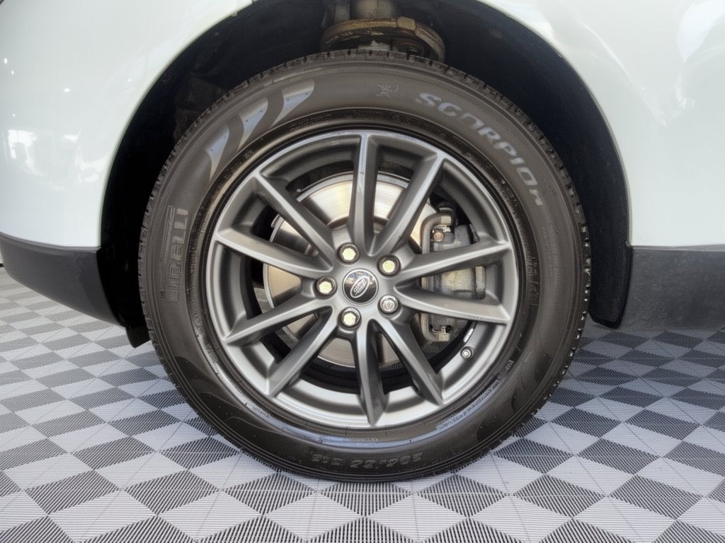 Used 2016 Land Rover Range Rover Sport SE AWD/4WD image 11