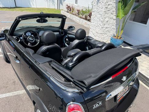 Used 2012 MINI Cooper Convertible FWD image 11