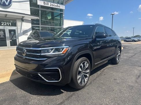 Used 2023 Volkswagen Atlas Cross Sport SEL Premium R-Line AWD/4WD image 2