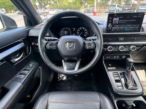 Used 2023 Honda CR-V Sport Touring image 5