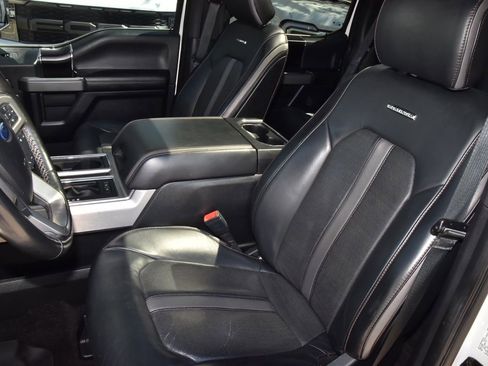 Used 2020 Ford F150 Platinum w/ Equipment Group 701A Luxury image 33