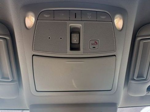 Used 2020 Nissan Armada SL w/ Premium Package image 20