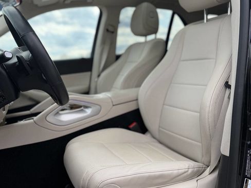 Used 2022 Mercedes-Benz GLE 350 4MATIC image 11