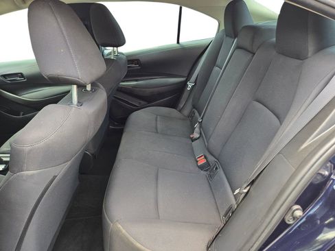 Used 2022 Toyota Corolla LE FWD image 18
