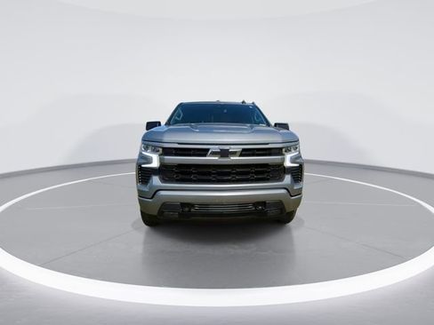 Used 2024 Chevrolet Silverado 1500 RST w/ Z71 Off-Road Package AWD/4WD image 3