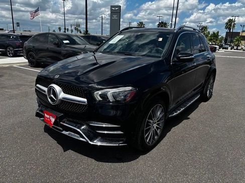 Used 2021 Mercedes-Benz GLE 450 4MATIC image 3