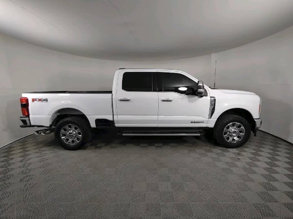 Used 2023 Ford F250 Lariat w/ Chrome Package AWD/4WD image 11