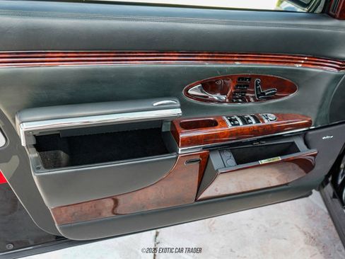 Used 2009 Maybach 62 image 31