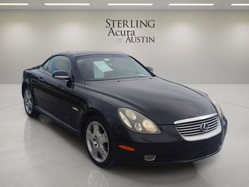 Used 2005 Lexus SC 430 Convertible image 3