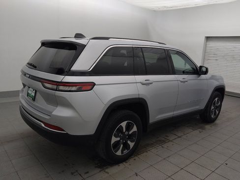 Used 2022 Jeep Grand Cherokee Limited 4xe AWD/4WD image 10