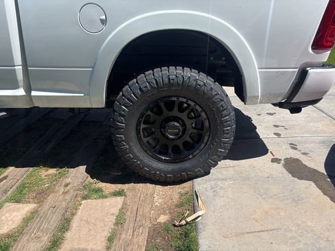 Used 2026 RAM 2500 Laramie w/ Night Edition image 7