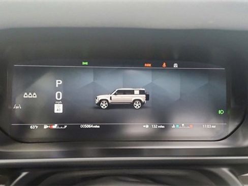 Used 2025 Land Rover Defender 110 X image 38