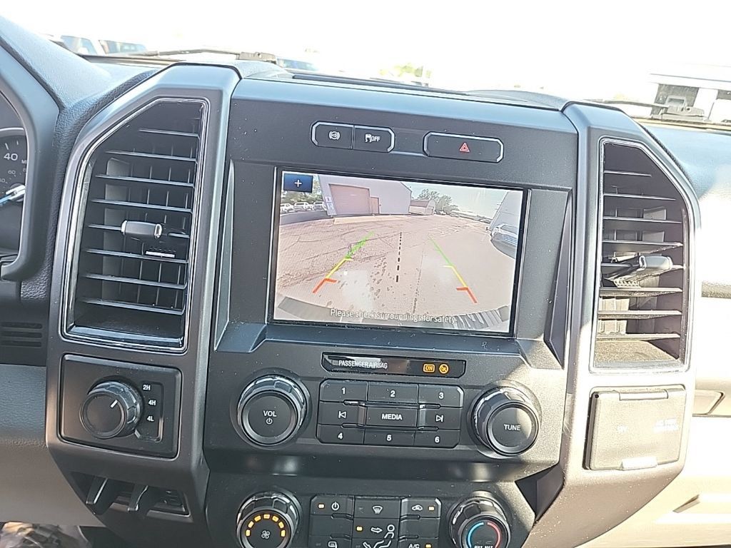 Used 2022 Ford F350 XLT AWD/4WD image 21