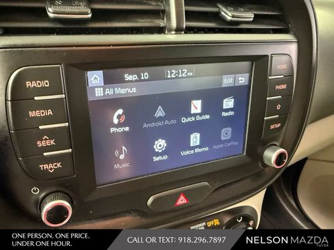 Used 2020 Kia Soul LX FWD image 27