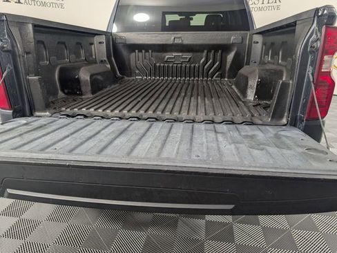 Used 2022 Chevrolet Silverado 1500 LT image 28