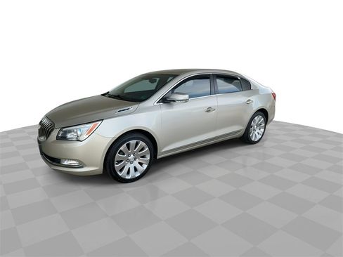 Used 2014 Buick LaCrosse Leather w/ Driver Confidence Package image 4
