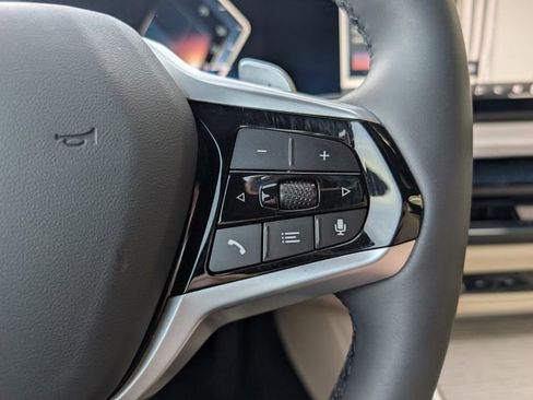 Used 2025 BMW 330i Sedan image 14