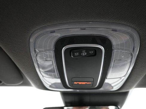 Certified 2021 Hyundai Elantra SE FWD image 17