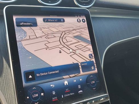 Used 2024 Mercedes-Benz C 300 Sedan image 29