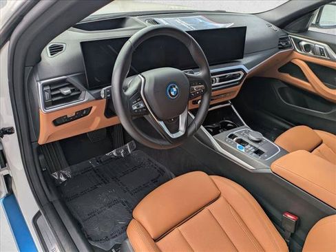 Used 2024 BMW i4 eDrive40 w/ Premium Package RWD image 10