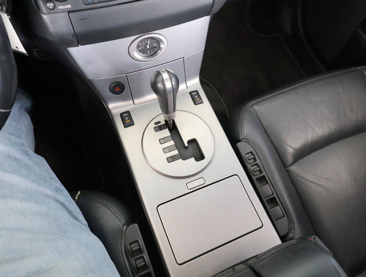 Used 2004 INFINITI FX35 2WD w/ Touring Pkg image 47