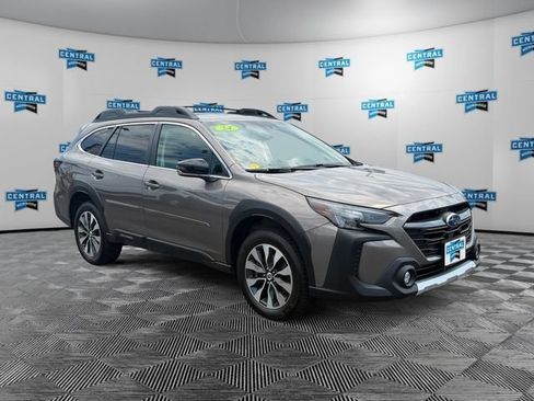 Used 2024 Subaru Outback Limited XT AWD/4WD image 7
