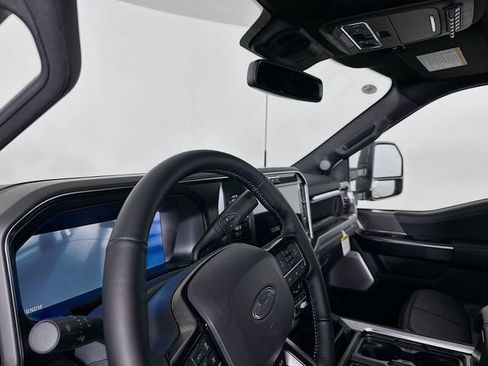 New 2026 Ford F450 Platinum w/ FX4 Off-Road Package image 9