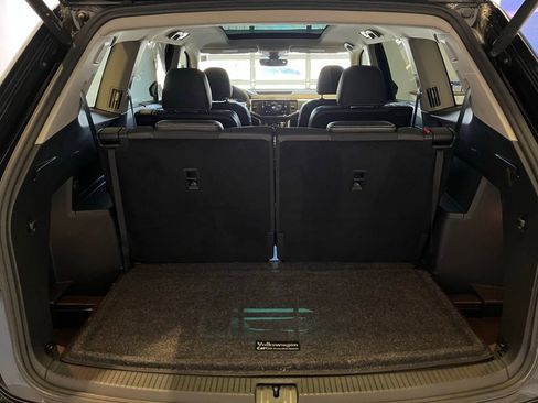 Used 2023 Volkswagen Atlas SEL Premium image 25