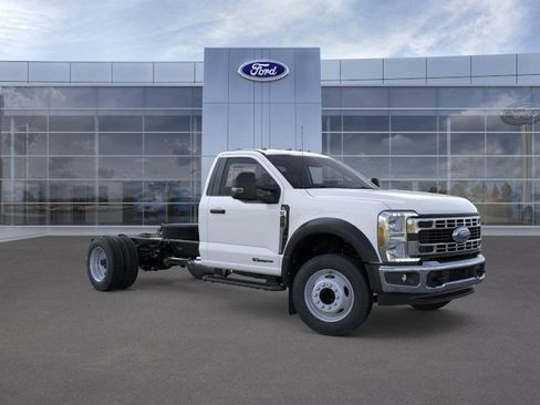 New 2026 Ford F450 XL w/ XL Chrome Package image 7