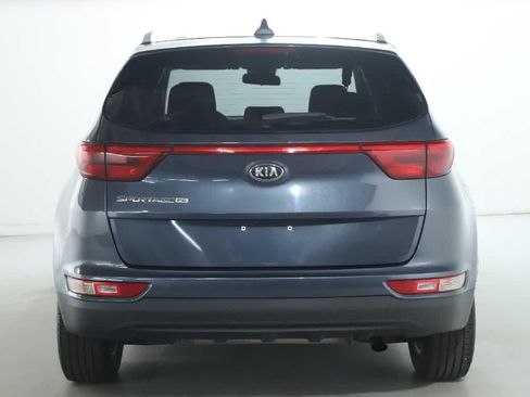 Used 2018 Kia Sportage LX w/ LX Technology Package FWD image 42