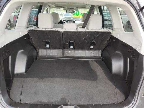 Used 2018 Subaru Forester 2.5i Premium image 6