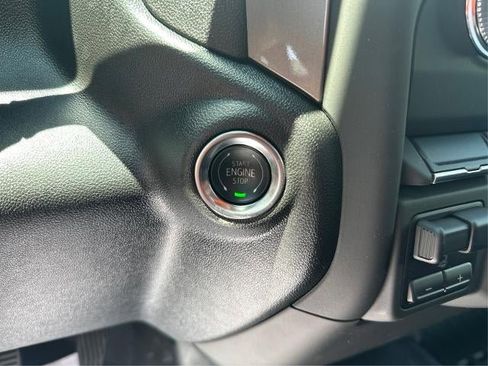 New 2025 GMC Sierra 2500 Pro w/ Convenience Package image 19