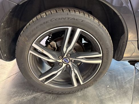 Used 2017 Volvo XC60 T6 R-Design w/ Climate Package image 16