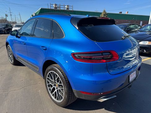 Used 2017 Porsche Macan image 8