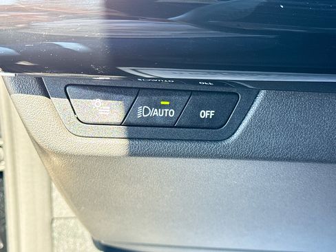 Used 2025 BMW X1 xDrive28i w/ Convenience Package image 34