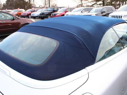 Used 2018 Mercedes-Benz E 400 4MATIC Cabriolet image 34