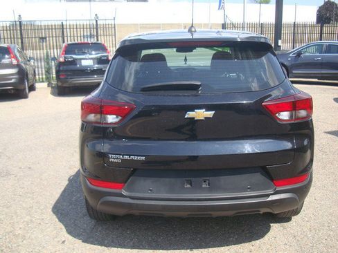 Used 2021 Chevrolet TrailBlazer LS AWD/4WD image 4