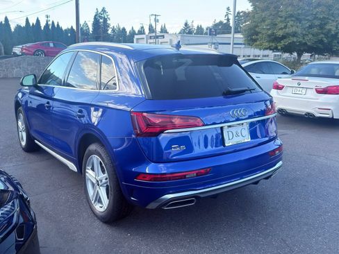 Used 2022 Audi Q5 e Premium AWD/4WD image 2