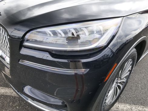 Used 2022 Lincoln Aviator AWD w/ Premium Package image 10