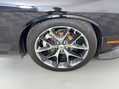 Used 2022 Dodge Challenger GT image 30