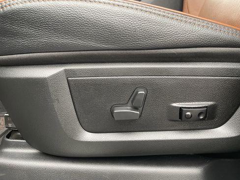 Used 2024 RAM 2500 Limited image 20