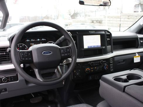 New 2026 Ford F250 XL w/ XL Chrome Package AWD/4WD image 15
