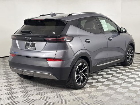 Used 2023 Chevrolet Bolt EUV Premier w/ Sun & Sound Package image 5