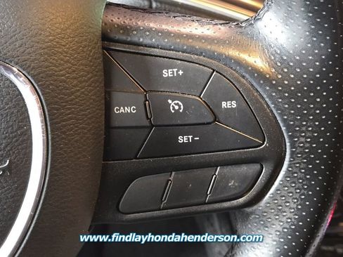 Used 2020 Dodge Challenger SXT w/ Driver Convenience Group image 28