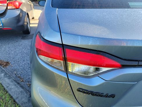 Used 2025 Toyota Corolla LE image 20